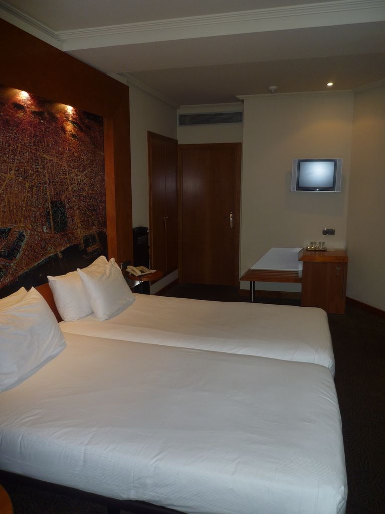 Abba Sants 4*