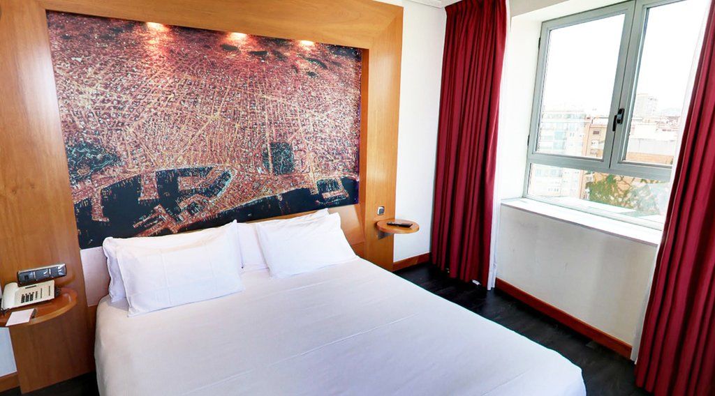 Hotel Abba Sants 4*